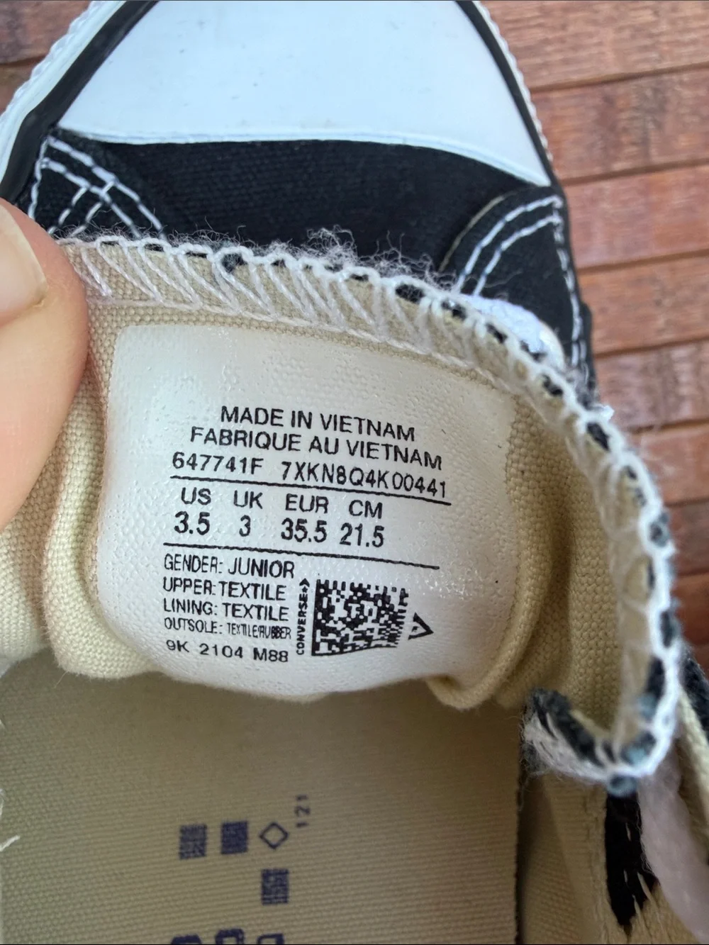 Converse Kids Black and White Low-Top Sneaker. Never worn